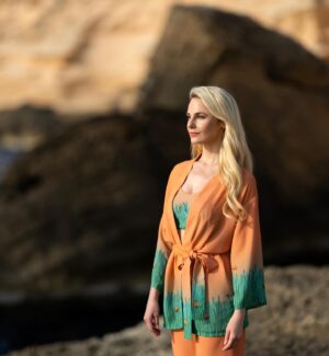 Silvia Schneider Instagram - A real life modern mermaid…

Heute präsentiere ich euch mein 2. Outfit der Modern Mermaid Kollektion, das „Mermaid Outfit“ in coral! (Trousers, Bra & Jacket)

Das perfekte Outfit für einen superrelaxten Beachday!

Finden Sie ab sofort die gesamte Kollektion online und bei @stefflthedepartementstore.

#summercollection #summerfashion #modernmermaid #newin #mermaidstyle #beachwear #newcollection #mermaidoutfit