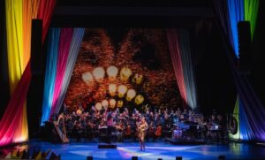 Silya Nymoen Instagram - «Festkonserten Oslo Pride 50 år» i Operaen med KORK og masse artister sendes på NRK1 ikveld 21.10 🥳 og ligger også på nrk.no hvis du vil se den når du vil. Mens du elsker den du vil 🥰🌈
Fortsatt happy pridemåned og god paradedag @oslopride 🏳️‍🌈❣️
*
*
Fotos: Erik Berg