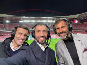 Simão Sabrosa Instagram - Portugal 0-1 França 
Sobre ontem , jogo bastante difícil para Portugal , duas grandes seleções, grandes jogadores num estádio que merecia estar cheio com os nossos adeptos onde tenho a certeza que o resultado teria sido outro . #SS20 #FPF #Proud