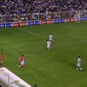 Simão Sabrosa Instagram - O meu 1 golo pelo glorioso @slbenfica My first goal for SLBenfica!
 @sporttvportugal