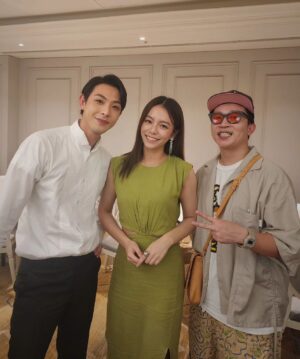 Simon Lien Instagram - 從小ㄧ起長大的兄弟，也不知道要多說什麼，只能跟你說你的人生好與壞我都會陪你ㄧ輩子嘿，有點噁心，但我還是要說，我都會在，愛你❤️
-
@dewichien 好好和他相處😆😌

#wedding #伴郎 #bestfriends