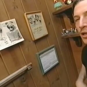 Simon Rex Instagram - Oh Wowzers. Who remembers @mtv Cribs ?!? I think this was circa 2004 when I lived in a guest house in Hollywood Hills … back when I was a crispy little risky rascal. Thanks for diggin this up @jordanrubin