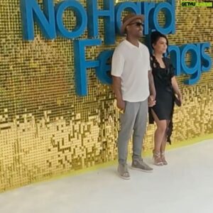 Simon Webbe Instagram - Another brilliant night and man did we laugh. If you need a little giggle then this film is for you! Out in cinemas June 21st! 🤍🤍

@sonypicturesuk 
@concordemedialondon 
#NoHardFeelings