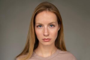 Simona Kollárová Instagram - 1 or 2?

@mariettakollarova.art