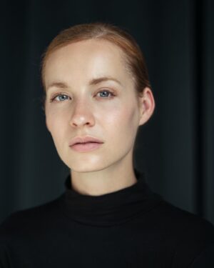 Simona Kollárová Instagram - Portrait mood.