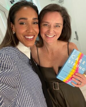 Simone Boyce Instagram - @bumoparent knows how to work hard and parent hard! Thank you @joan.bumo and @chrisellelim for the treat that was moderating this panel on modern motherhood.

The first page of @maekramer’s book Carry Strong says, “You can do it all, not at the same time, and not alone.” What follows is an empowered approach to navigating pregnancy and work. Recommended reading for anyone considering a family and career 💪🏽

Photos by: @kgillphoto