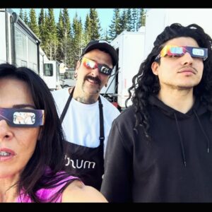 Simone Kessell Instagram - Solar Eclipse Canada style 🌘😎