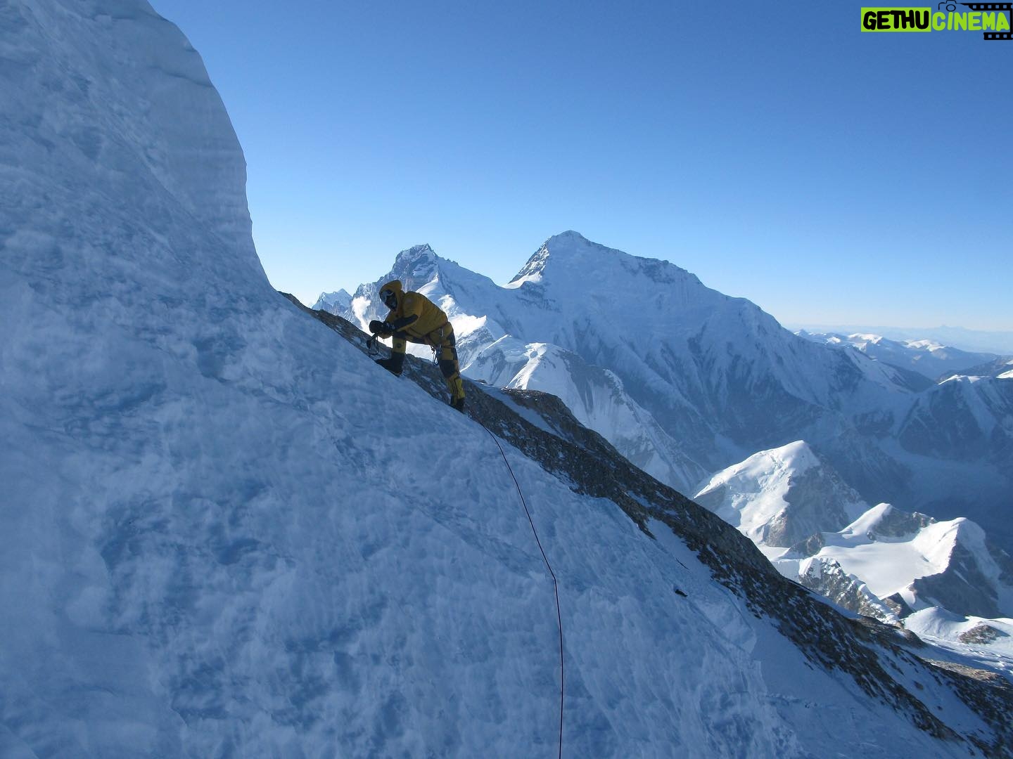 Simone Moro - 7.9K Likes - February 9th, 2009 - First winter ascent of Makalu
The lightest first winter ascent to an eight-thousander in history. Two mountaineers (Denis and I) and a cook were the whole team. Being able to reach the summit after 29 years of attempts was a great moment of happiness and history. It was the final Nepali eight-thousander to be climbed in winter conditions.
#makalu #makaluwinterexpedition
_______________________________
#NeverStopExploring
• Theme:
#SimoneMoroAlpinist
• Sponsored by:
@thenorthface @lasportivagram @garminitaly @camp1889outdoor @dfsportspecialist @gruppo_autotorino @somainitalia @lamantafoods @framar.spa @altitudehelicopters @thenorthfaceIT @thenorthface_climb
• Managed by:
@mariannazanatta @sportsandbeyondagency