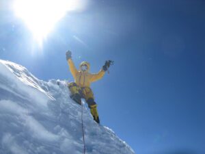Simone Moro Instagram - February 9th, 2009 - First winter ascent of Makalu

The lightest first winter ascent to an eight-thousander in history. Two mountaineers (Denis and I) and a cook were the whole team. Being able to reach the summit after 29 years of attempts was a great moment of happiness and history. It was the final Nepali eight-thousander to be climbed in winter conditions.

#makalu #makaluwinterexpedition 
_______________________________
#NeverStopExploring

• Theme:
#SimoneMoroAlpinist
• Sponsored by:
@thenorthface @lasportivagram @garminitaly @camp1889outdoor @dfsportspecialist @gruppo_autotorino @somainitalia @lamantafoods @framar.spa @altitudehelicopters @thenorthfaceIT @thenorthface_climb
• Managed by:
@mariannazanatta @sportsandbeyondagency