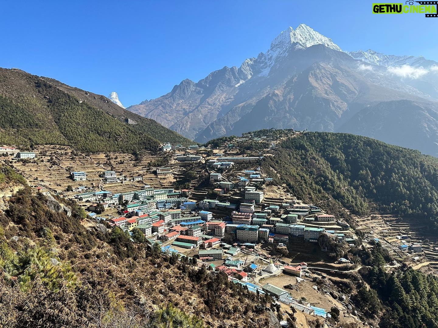 Simone Moro - 5.8K Likes - Here is Everest in warm and sunny late autumn.
When I keep repeating that astronomical winter is the one and only beginning of the true and only winter climbing season in the northern hemisphere, it is because after 22 winter expeditions I know what I am saying.
It is not to create a controversy with friends who start climbing earlier, but just to make you understand why I agreed to fail after December 21st instead of changing the rules in my own favor. I never touched the mountain before December 21st 😇
Pic. #2 Namche Bazaar 3440 m
Pic. #3 Sunny and dry upper Khumbu valley
_______________________________
• MANASLU WINTER EXPEDITION •
#manaslu #manaslu2023 #manasluwinterexpedition
#NeverStopExploring
• Theme:
#SimoneMoroAlpinist
• Sponsored by:
@thenorthface @lasportivagram @garminitaly @camp1889outdoor @dfsportspecialist @gruppo_autotorino @somainitalia @lamantafoods @framar.spa @altitudehelicopters @thenorthfaceIT @thenorthface_climb
• Managed by:
@mariannazanatta @sportsandbeyondagency