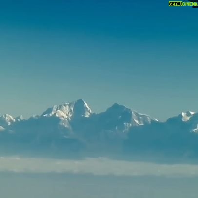 Simone Moro - 6.6K Likes - As I told you yesterday, looking out the airplane window I received another gift from Nepal: a full skyline of the Himalayan range with crystal clear skies and majestic peaks that looked as if they were within reach.
This is my 107th time in Nepal and fifth time to Manaslu. Will it be the right time?
_______________________________
• MANASLU WINTER EXPEDITION •
#manaslu #manaslu2023 #manasluwinterexpedition
#NeverStopExploring
• Theme:
#SimoneMoroAlpinist
• Sponsored by:
@thenorthface @lasportivagram @garminitaly @camp1889outdoor @dfsportspecialist @gruppo_autotorino @somainitalia @lamantafoods @framar.spa @altitudehelicopters @thenorthfaceIT @thenorthface_climb
• Managed by:
@mariannazanatta @sportsandbeyondagency