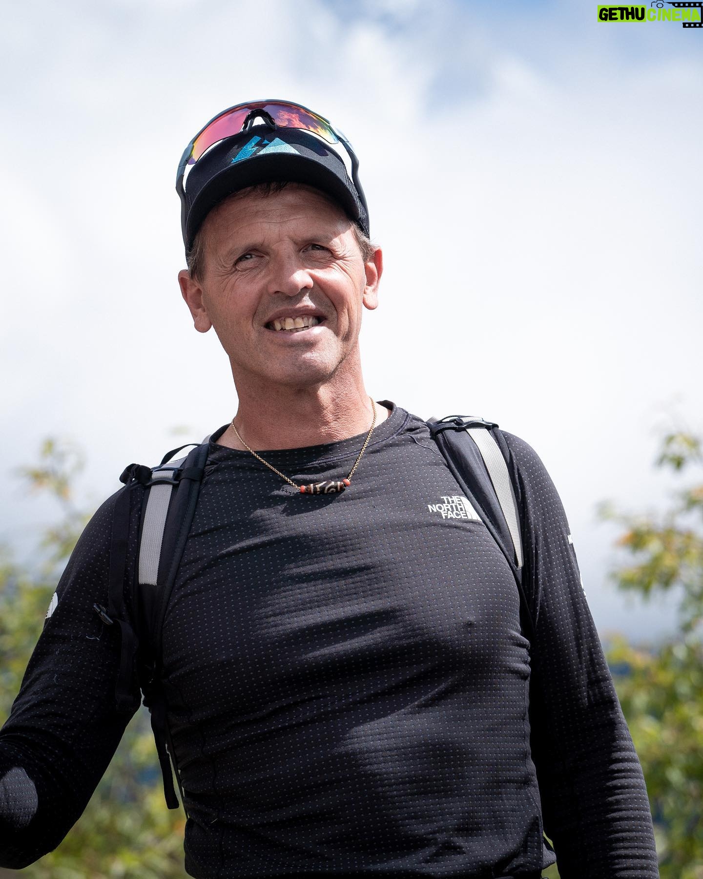 Simone Moro - 6.4K Likes - ⚡️Breaking news ⚡️
Simone Moro @iamsimonemoro joins the expedition! I'm excited to share this news as he is a crucial addition to complete the team and to help us achieve our goal here in the Himalayas.
#HimalayanExpeditionTNF
🎞️ @thenorthface
📸 @carlos_llerandi
🇪🇸
⚡️Breaking news ⚡️
Simone Moro @iamsimonemoro se suma a la expedición.
Tenía muchas ganas de poder dar esta noticia ya que es una pieza clave para completar el team y poder lograr nuestro objetivo 🇳🇵🏔️
🇮🇹
Simone Moro @iamsimonemoro si unisce alla spedizione! Sono entusiasta nel condividere questa notizia essendo lui un componente chiave per completare la squadra e per raggiungere il nostro obbiettivo qua in Himalaya