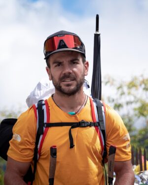 Simone Moro Instagram - ⚡️Breaking news ⚡️
Simone Moro @iamsimonemoro joins the expedition! I'm excited to share this news as he is a crucial addition to complete the team and to help us achieve our goal here in the Himalayas.

#HimalayanExpeditionTNF 
🎞️ @thenorthface 
📸 @carlos_llerandi 

🇪🇸
⚡️Breaking news ⚡️
Simone Moro @iamsimonemoro se suma a la expedición. 
Tenía muchas ganas de poder dar esta noticia ya que es una pieza clave para completar el team y poder lograr nuestro objetivo 🇳🇵🏔️

🇮🇹
Simone Moro @iamsimonemoro si unisce alla spedizione! Sono entusiasta nel condividere questa notizia essendo lui un componente chiave per completare la squadra e per raggiungere il nostro obbiettivo qua in Himalaya