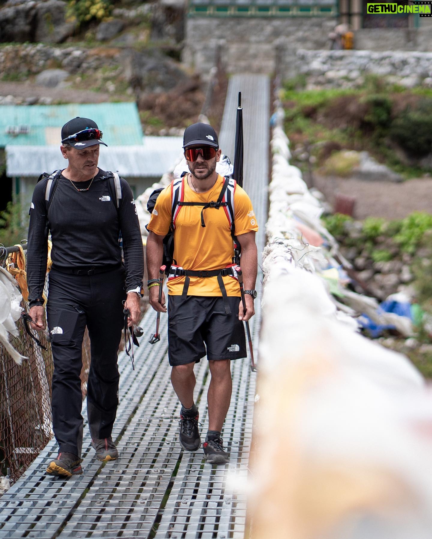 Simone Moro - 6.4K Likes - ⚡️Breaking news ⚡️
Simone Moro @iamsimonemoro joins the expedition! I'm excited to share this news as he is a crucial addition to complete the team and to help us achieve our goal here in the Himalayas.
#HimalayanExpeditionTNF
🎞️ @thenorthface
📸 @carlos_llerandi
🇪🇸
⚡️Breaking news ⚡️
Simone Moro @iamsimonemoro se suma a la expedición.
Tenía muchas ganas de poder dar esta noticia ya que es una pieza clave para completar el team y poder lograr nuestro objetivo 🇳🇵🏔️
🇮🇹
Simone Moro @iamsimonemoro si unisce alla spedizione! Sono entusiasta nel condividere questa notizia essendo lui un componente chiave per completare la squadra e per raggiungere il nostro obbiettivo qua in Himalaya