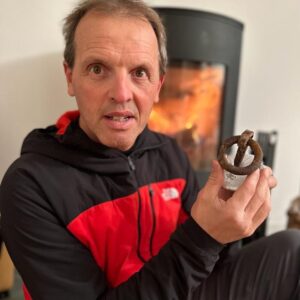 Simone Moro Instagram - This rock piton is 110 years old and was donated to me yesterday. It was used on the Tofana in the Dolomites.  It was utilized by the alpine troops in World War I to climb up to reach their positions at high altitude. We are talking about mountaineering that was anything but leisure and carried out by the pioneers of verticality.

_______________________________
#NeverStopExploring
• Sponsored by:
@thenorthface @lasportivagram @garminitaly @camp1889outdoor @dfsportspecialist @gruppo_autotorino @somainitalia @framar.spa @altitudehelicopters @thenorthfaceIT @thenorthface_climb
• Managed by:
@mariannazanatta @sportsandbeyondagency