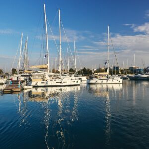 Sina Tkotsch Instagram - Ihr Lieben, hier mal ein kleiner Einblick unserer Segelregatta. Sie ist jedes mal auf's neue ein Augenöffner und extrem lehrreich! Vielen Dank @peugeot.deutschland und @marinepool für's möglich machen! #safetheocean #itsuptoyou #oceantrophy2023 📸 @andre.kirsch_photography