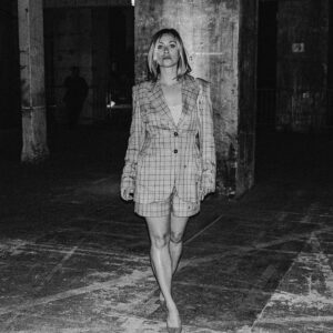 Sina Tkotsch Instagram - Thanks for the invitation @willemtell x @egomobile_se 🌱
and many thanks @lalaberlin for this special suit ♥️
📸 @puria_safary