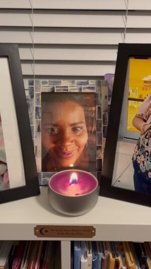 Sipiwe Moyo Instagram - December is emotionally complicated and the 21st is the most complicated day of it for me. On December 21st 8 years ago, my beautiful 1st baby girl was born. 2 years later on the same date, I lost my beloved big sister, Koliwe. One date contains my greatest joy and my greatest sorrow. I spend the day showering my baby girl with b’day love while keeping a broken heart in my back pocket. That’s life, I guess: joy and pain all at once. Grief and celebration. No real words of wisdom here, just wanted anyone else going through December blues to know: I feel ya. Hang in there 💜 💔 🕊️ 🌈 🎉 
.
.
.
.
.
.
.
#holidaygrief #koliwemoyostephens #thekoliwemoyomemoriallibrary #sisters #grief #joy #joyandpain #blackwellness #blackwomenwellness #weteyes