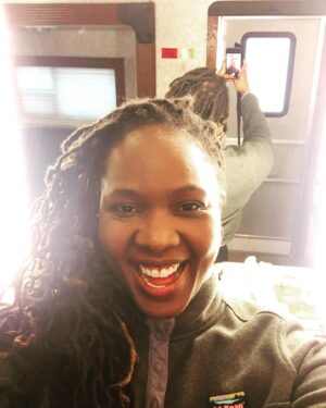 Sipiwe Moyo Instagram - So excited for you guys to see me on @fbicbs on 4/19 @cbstv … you see that “check out my trailer” glow?!
.
.
.
.
.
.
.
.

#fbi #fbicbs #newyork #newyorkactor #oitnb #netflix #oitnbseason6 #oitnbseason7 #bts #orangeforever #oitnbseriesfinale #adeola  @oitnb @netflix #adeolaaddict #dblock #daya #eyelooker #jail #tothemax #prison #kickball #oitnbseason6finale #dashapolanco #sipiwemoyo