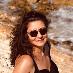 Şirin Öten Instagram - Yazdan kalma bir günden ya da çölde çay filminden 🎶🎶🎶🎶🎶