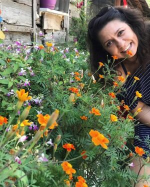 Şirin Öten Instagram - Yüzümde çiçekler açıyordu💕