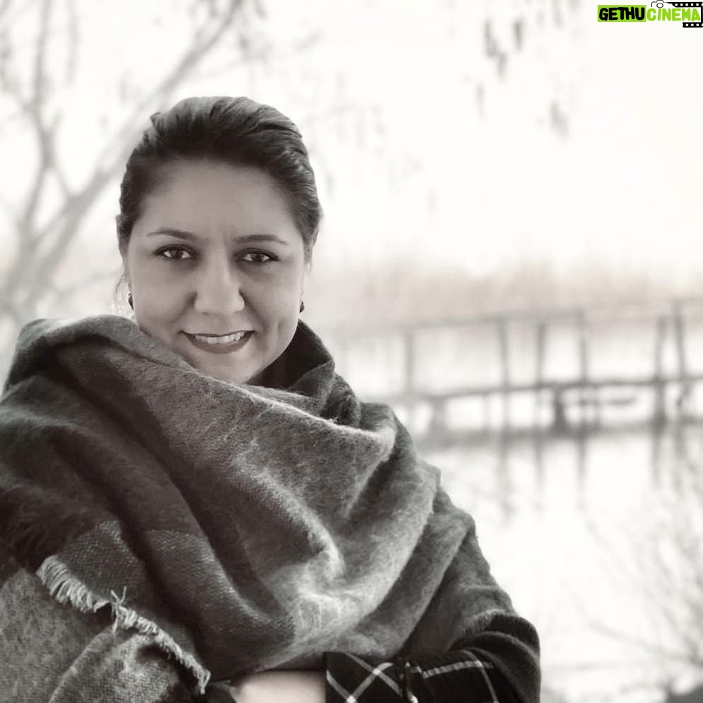 Şirin Öten - 786 Likes - Bir tablonun içinde olmak...