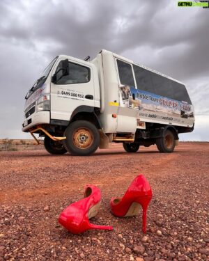 Sister Sister Instagram - I didn’t have falling in love with a small opal mining town in the outback on my 2024 bucket list but here we are!

@southaustralia #SeeSouthAustralia Travel #sponsored by @australia #dragrace #cooberpedy #theadventuresofpriscillaqueenofthedesert