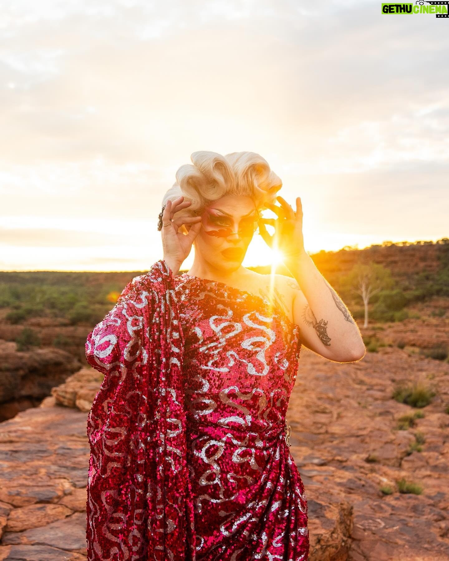 Sister Sister - 3 Likes - Read the full article about Fab Alice festival 2024 by @idunnonews for @guardianaustralia down below šš»
https://www.theguardian.com/culture/2024/mar/16/fabalice-drag-cabaret-festival-alice-springs-the-adventures-of-priscilla-queen-of-the-desert
#dragrace #priscillaqueenofthedesert #australia #fabalice #alicesprings #lasseters #lgbtq