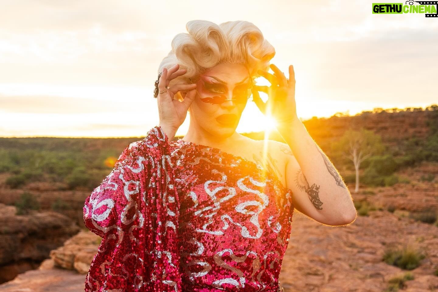 Sister Sister - 3 Likes - āShow us yer pink bits!ā
In honor of the 30th anniversary of cult movie classic The Adventures of Priscilla, Queen of the Desert me and my sisters @ginnylemon69, @queenutica and @joeyjayisgay decided (in the words of Guy Pearce) āto travel to the centre of Australia climb kings canyon in a full length Gaultier sequin, heels and a tiaraā
What a trip!
Big love and shoutout to the team @with.all.drew.respect @thekassieh and @discoveryparksandresorts
Shot by @kanechenoweth on location at @watarrkanationalpark šļø
Dress provided by @ntaustralia
#ntaustralia travel sponsored by @ntaustralia and @australia
#australia #priscillaqueenofthedesert #kingscanyon #dragrace