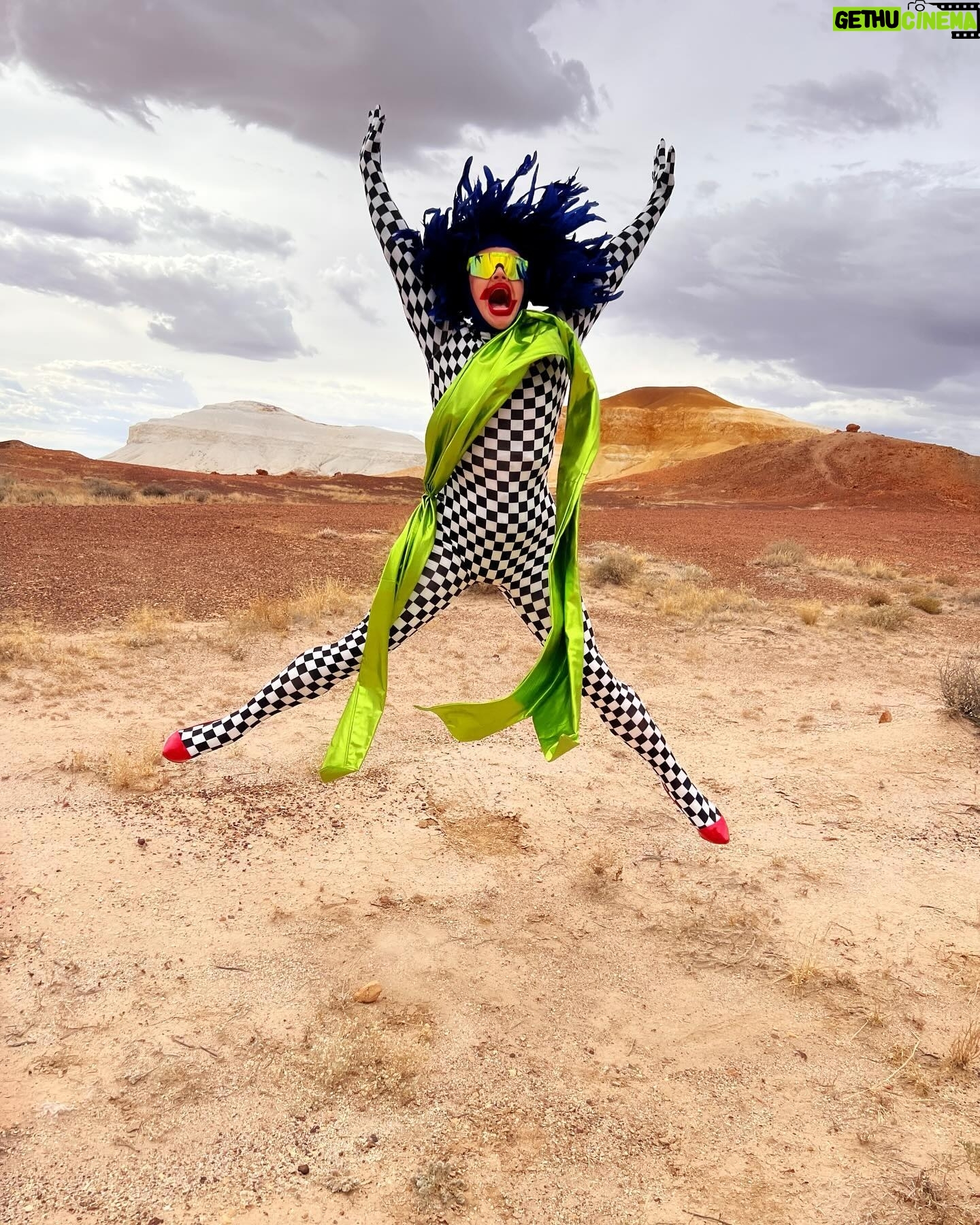 Sister Sister - 3 Likes - I didnāt have falling in love with a small opal mining town in the outback on my 2024 bucket list but here we are!
@southaustralia #SeeSouthAustralia Travel #sponsored by @australia #dragrace #cooberpedy #theadventuresofpriscillaqueenofthedesert