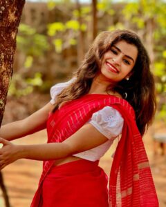 Actress Sivaangi Krishnakumar HD Instagram Photos and Wallpapers June 2024