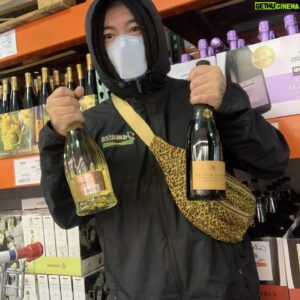 Skull Instagram - let's get wasted!!! 🍻🍻🍻😈😈😈
같이 마실 사람??!! 🤩🤩🤩🤩