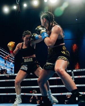 Skye Nicolson Instagram - #AndNew 

@skyebnic is the WBC featherweight champion of the world after defeating Sarah Mahfoud by unanimous decision, advancing her record to 10-0, 1 KO. 

#TeamEverlast