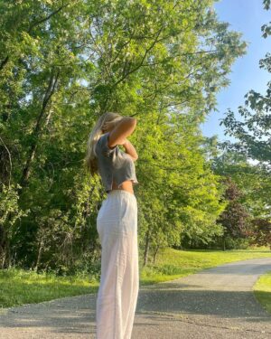 Skylar Dunn Instagram - It’s officially summer in my mind :)