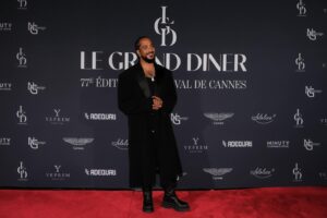 Slimane Nebchi Instagram - Une belle soirée. 
It was a good night.