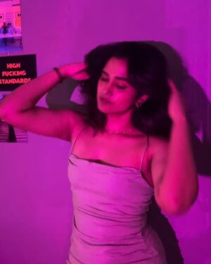 Smruthi Mohankumar Instagram - A day in April