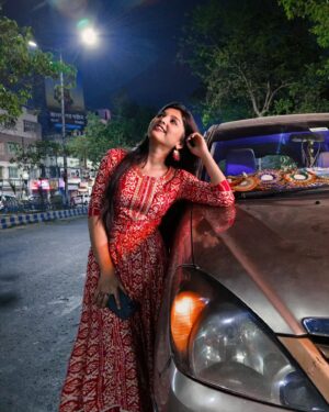 Sneha Deb Instagram - Ishq se Ishq hai..🥀
عشق