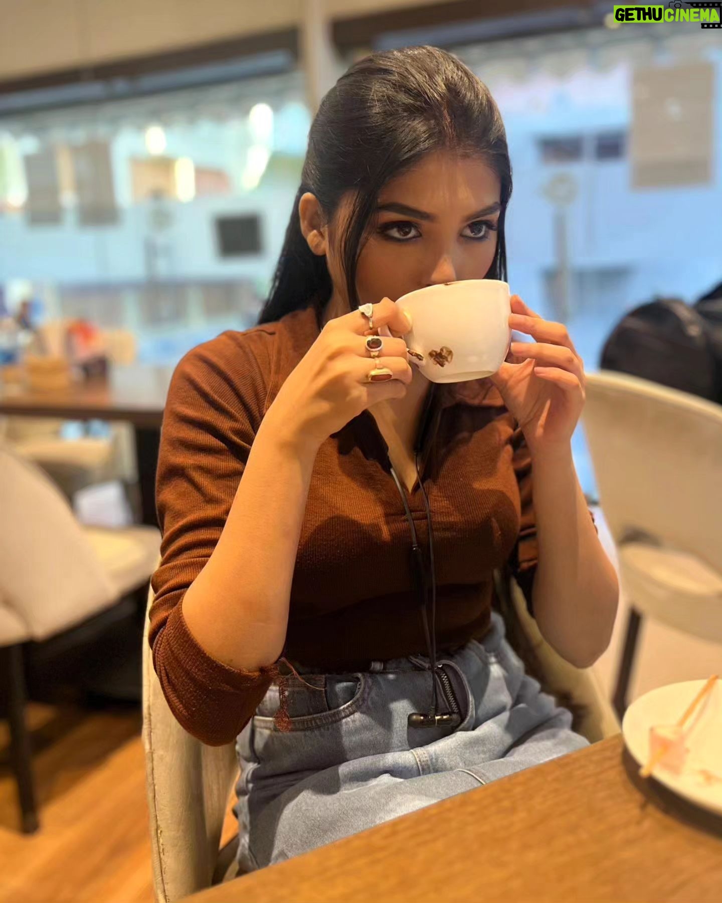 Sneha Deb - 3K Likes - Cheers to Sweet moments 🌈