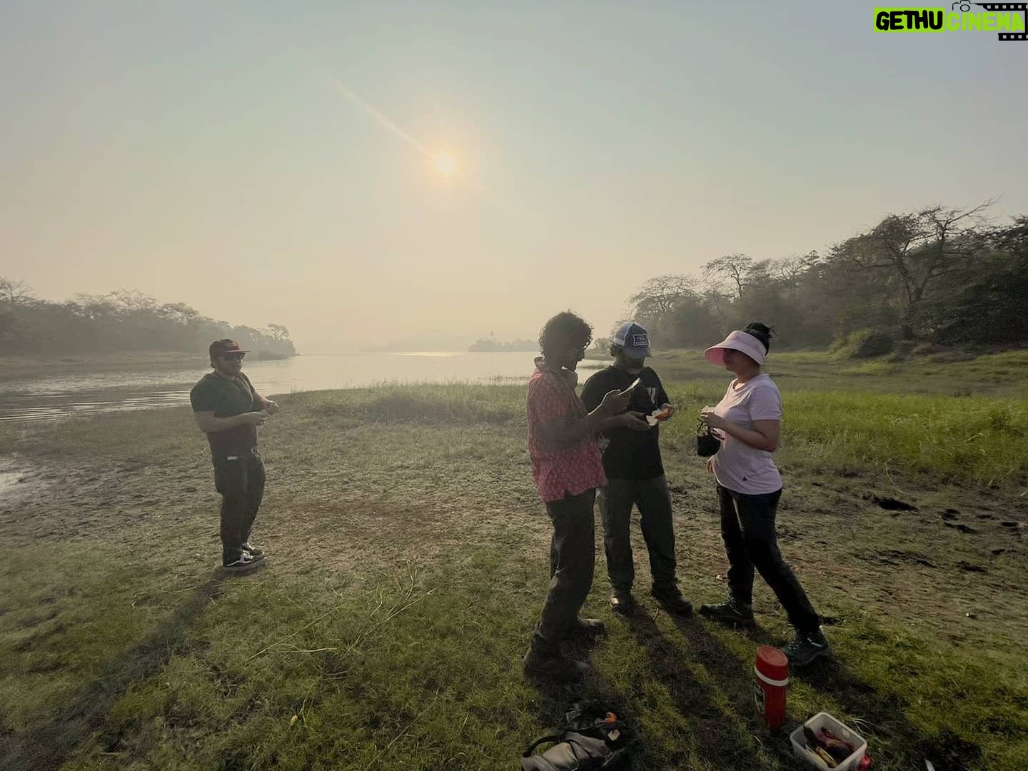 Snigdha Akolkar - 857 Likes - Today's hike led to my realisation why it is key to save #aareyforest. #lungsofmumbai