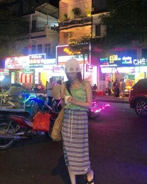 So A-rin Instagram - 역시 더울땐 아이스크림🍨