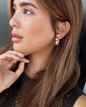 Sofia Andres Instagram - gold things @fncjewelry ✨