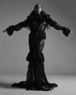 Sofia Barclay Instagram - shoot of dreams for @numero_netherlands 🔮🩵🌸 most of the time I walk around with the energy of a Disney animated raccoon so mille grazie to miracle-worker @alangelati who insisted on Queen energy (“forza Sofia!!” every time i attempted a smile)😂✌🏽😎

delighted to dig into all things 
LOVE AGAIN, TED LASSO & SPIDERVERSE with @janaletonja 

@benjamesadams covered me head-to-toe in deliciousssssszzzzzzz 🔥@mariaasadimakeup my ride or die💛 @sandrahahnel unleashed the mane 🦁

@stephennormanyoung & @lindalovesfashion brought the vibes✨as always big love to my girl 🌸@danielaagnello @premierpersonalpr