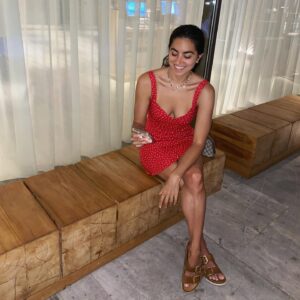 Sofia Barclay Instagram - u could put me in a ballgown and id probs still wear birkenstocks tbh