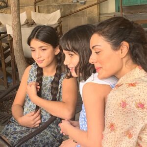 Sofia Essaïdi Instagram - Merci à Michale Boganim de m’avoir invitée à explorer l’amour inconditionnel et la liberté d’être devant la caméra sur TEL AVIV-BEYROUTH ❤️ Actuellement au cinéma.  @zalfa.seurat @sarah8adler @shlomielkabetz @younesbouabofficiel @avishaicohenmusic #Maayaneboganim @dulaccinemas @dulacdistribution @mobydick.films #lesfilmsdelacroisade