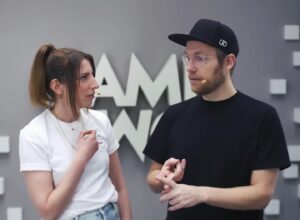 Sofia Kats Instagram - Hast du die neue Folge GameTwo schon gesehen? 
- Ja, zwei Mal. 
.
Gang, heute/ morgen kommt ne sehr special Folge raus, auf die ich mich sehr freue 🫶 
Plz watch 🐷