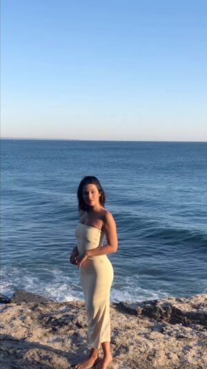 Sofia Mota Instagram - Hoy frente al mar 🌈✨💘🫦