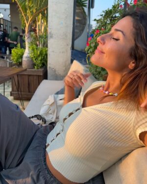 Sofia Mota Instagram - Buço feito, nada mais.