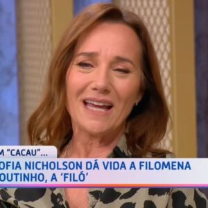 Sofia Nicholson Instagram - Sofia Nicholson veste a pele de Filomena Coutinho, mais conhecida por ‘Filó’, na novela Cacau. Hoje, vem revelar um pouco mais sobre esta personagem, que diz estar a adorar fazer, apesar de muito desafiante e intensa. 

Veja toda a conversa no site oficial do Dois às 10 ou no TVI Player! #tvioficial