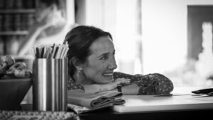Sofia Nicholson Instagram - Qual é a Sofia?
Qual é a Filó? 
  Brevemente #CACAU

📸 :
@joanapinguim  @bau.mario77 

#behindthescenes 
#onset 

@tvioficial 
@pluraloficialpt 
@mjcarioca
