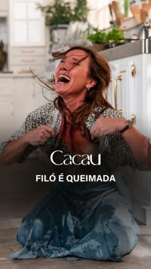 Sofia Nicholson Instagram - Quem viu este momento?👀
As emoções estão ao rubro na sua novela.

Acompanhe tudo e veja esta cena completa no nosso site e não perca o novo episódio de «Cacau», na TVI e TVIPLAYER.
#novelas #cacau #tvi